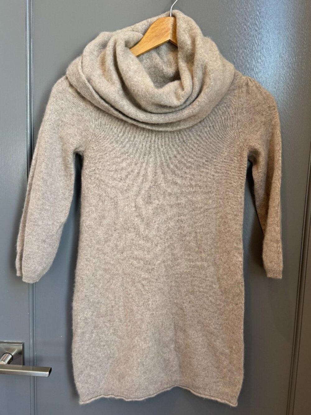 Cashmere Feel, Cowl Neck Sweater Dress – Grey/Beige Size XS/S